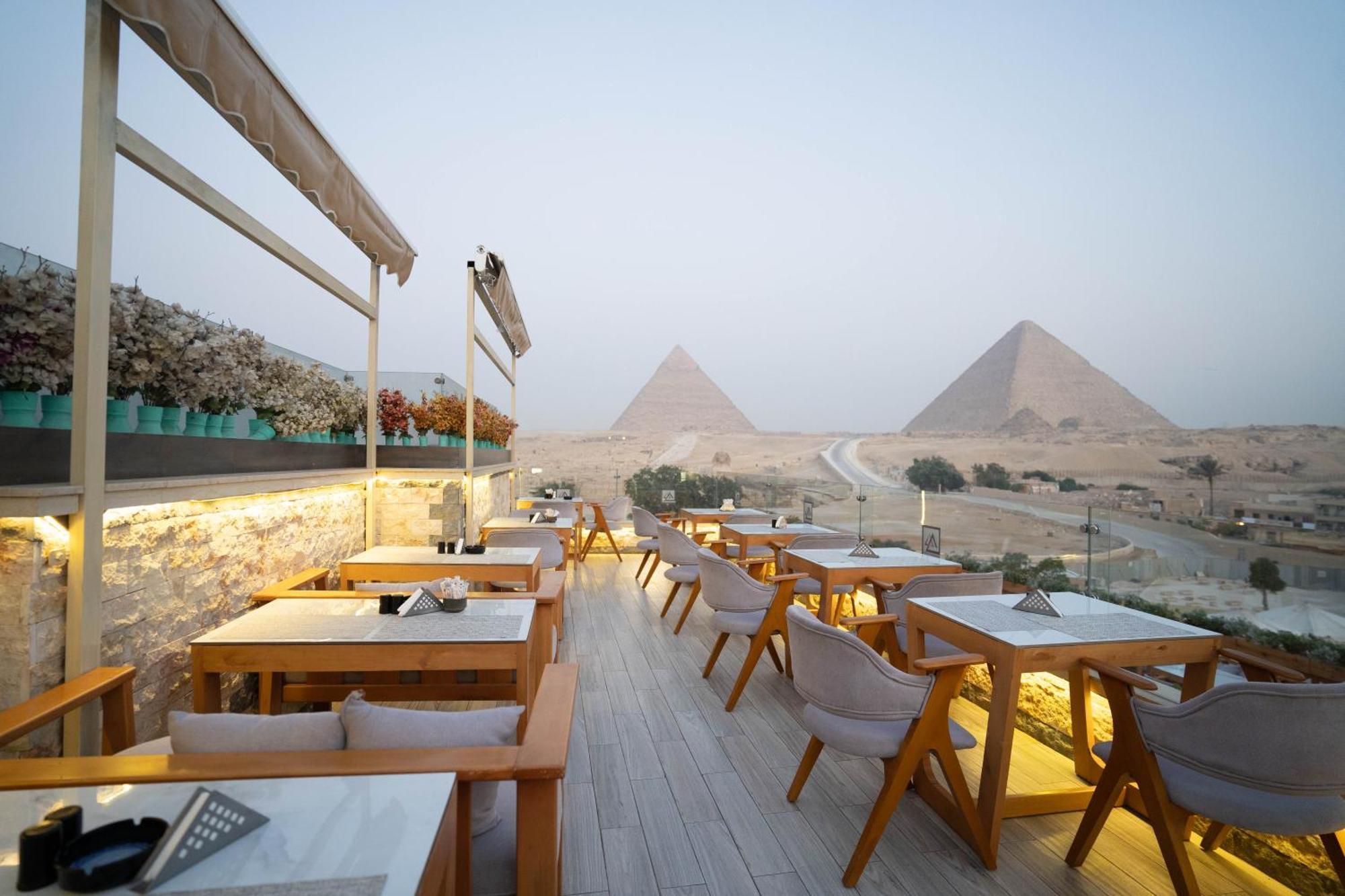 Great Pyramid * Kafret el-Gabal